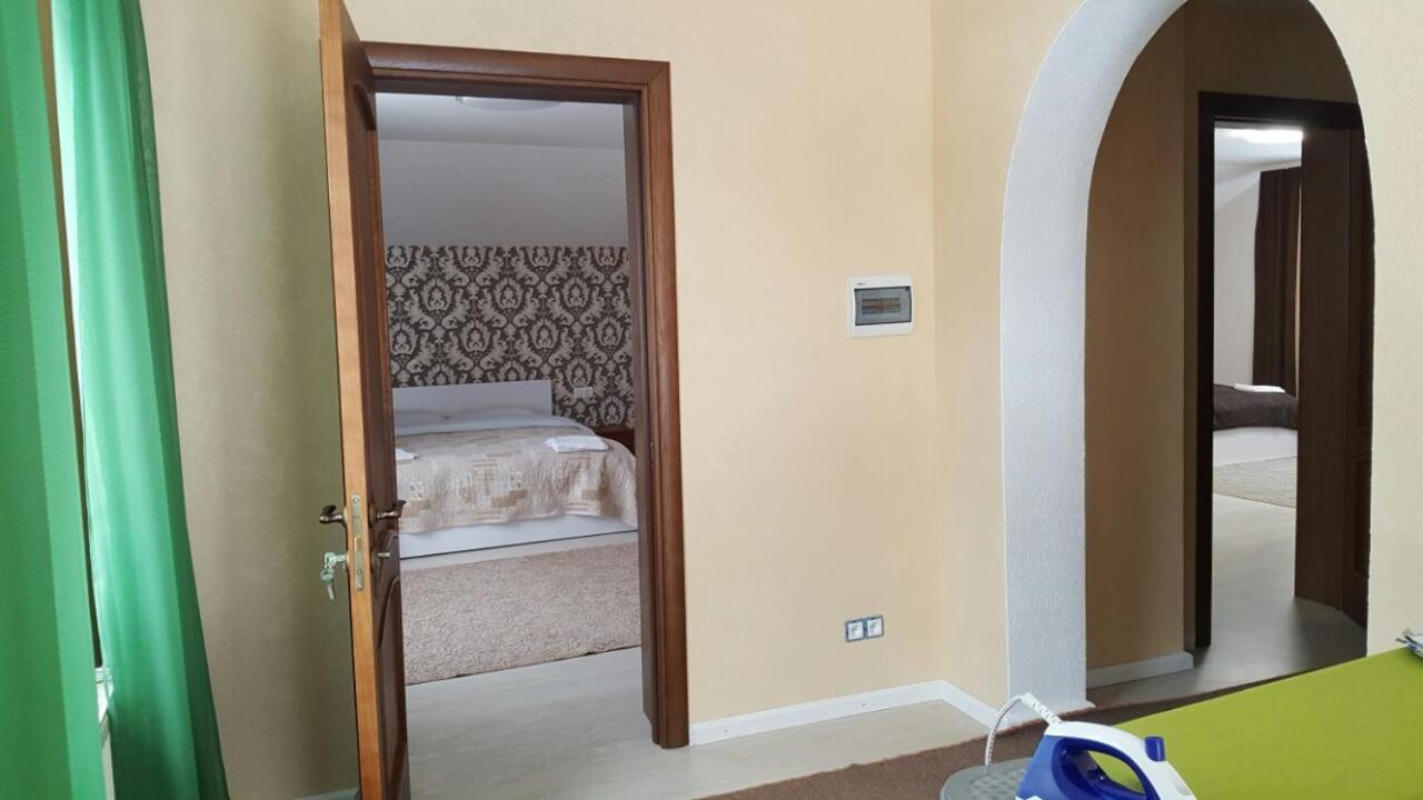 Krashanka Villa Tatariv Bagian luar foto
