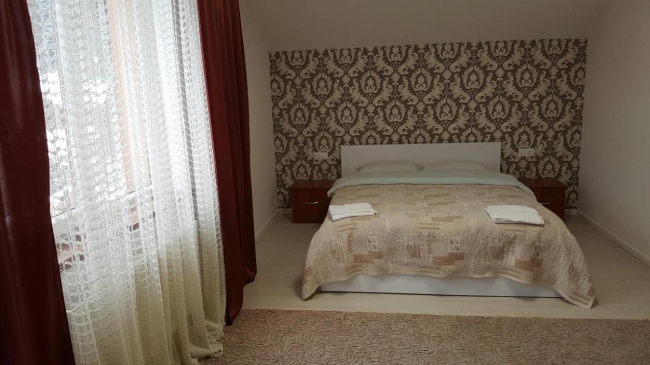 Krashanka Villa Tatariv Bagian luar foto